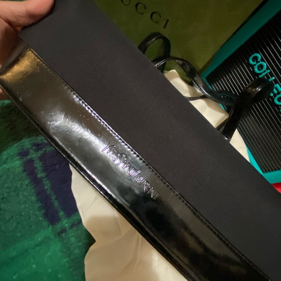 YSL Handbag - Picture 8 of 9